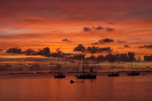 tahiti-croisiere-catamaran-coucher-soleil