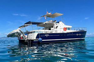 Catamaran-migaloo-croisiere-tahiti-300x200